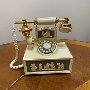 Vintage DecoTel Rotary telephone